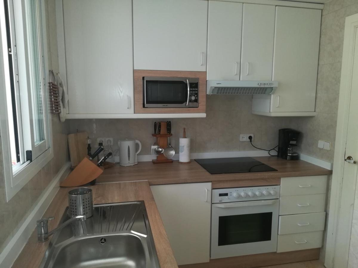 Apartamento La Carihuela - Urb. Eurosol Apartment ตอร์เรโมลิโนส ภายนอก รูปภาพ