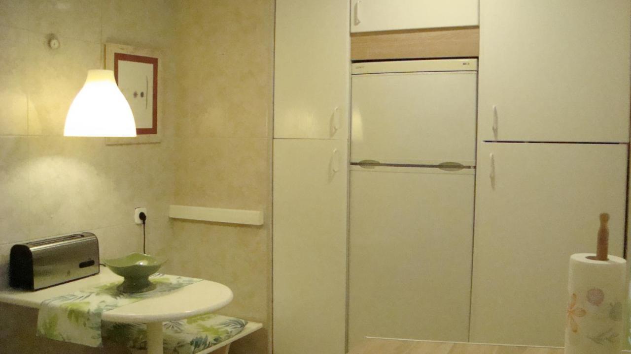Apartamento La Carihuela - Urb. Eurosol Apartment ตอร์เรโมลิโนส ภายนอก รูปภาพ