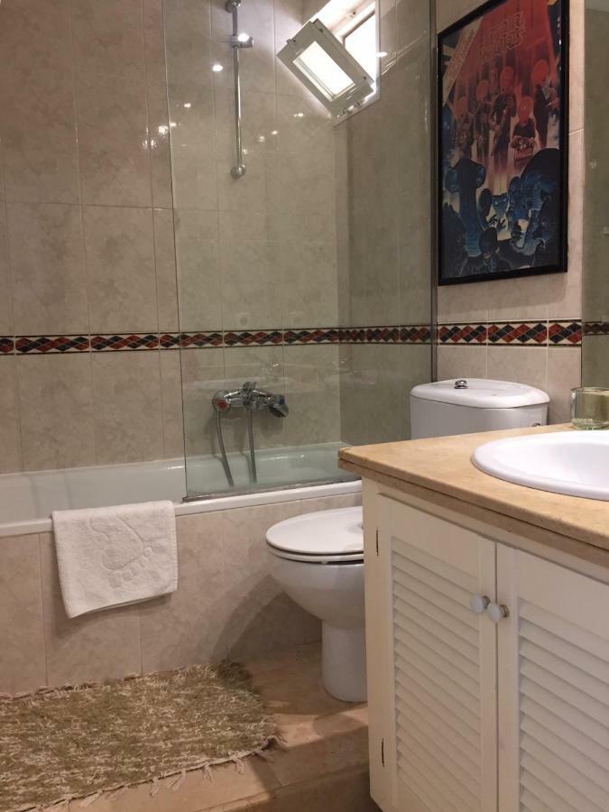 Apartamento La Carihuela - Urb. Eurosol Apartment ตอร์เรโมลิโนส ภายนอก รูปภาพ