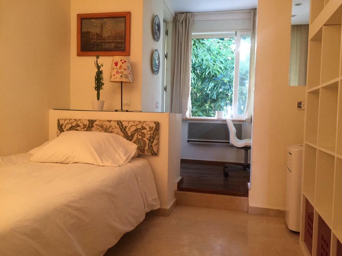 Apartamento La Carihuela - Urb. Eurosol Apartment ตอร์เรโมลิโนส ภายนอก รูปภาพ